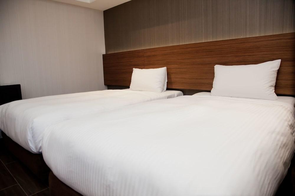 Kdm Hotel Тайпей Екстериор снимка