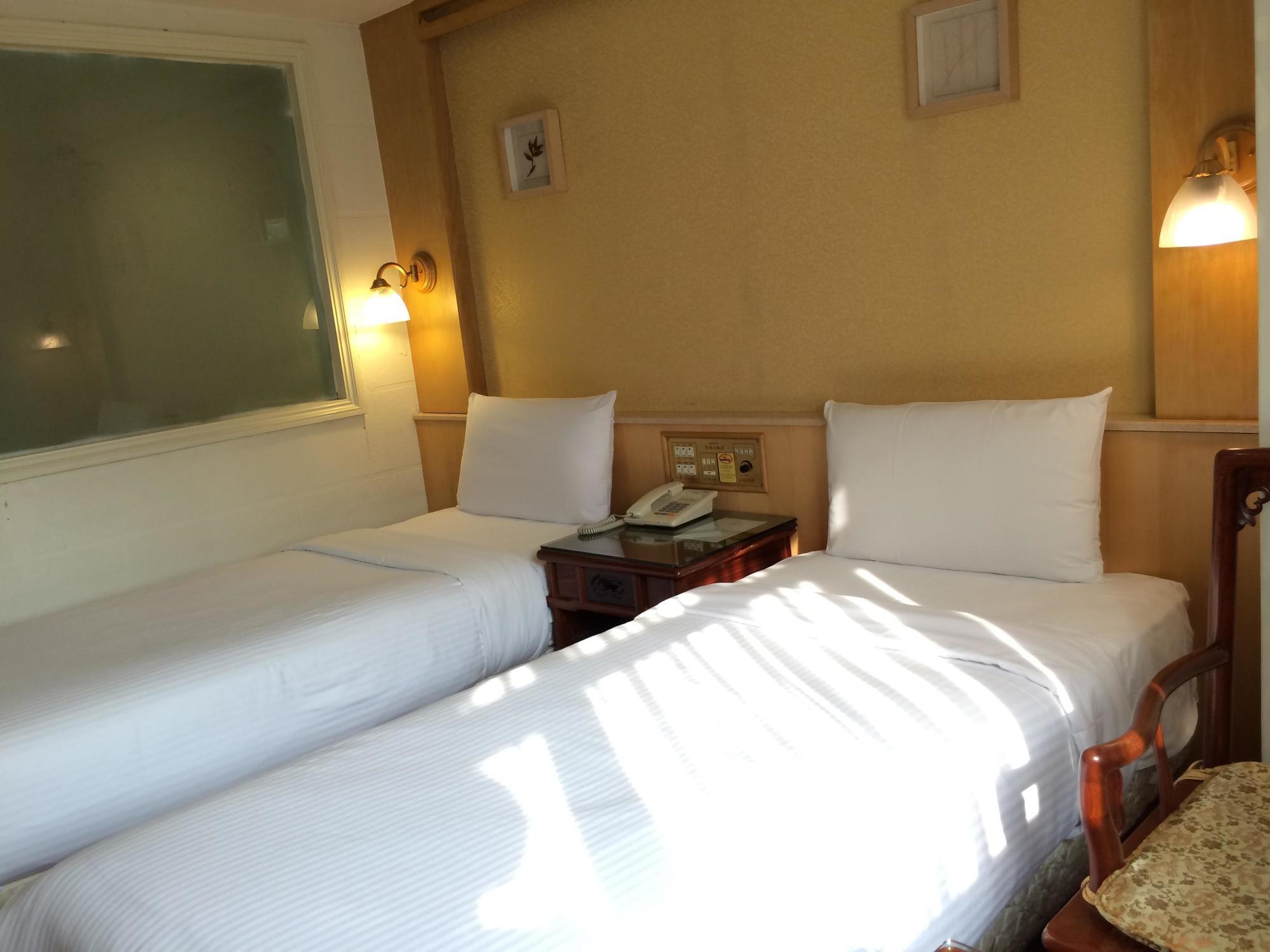 Kdm Hotel Тайпей Екстериор снимка