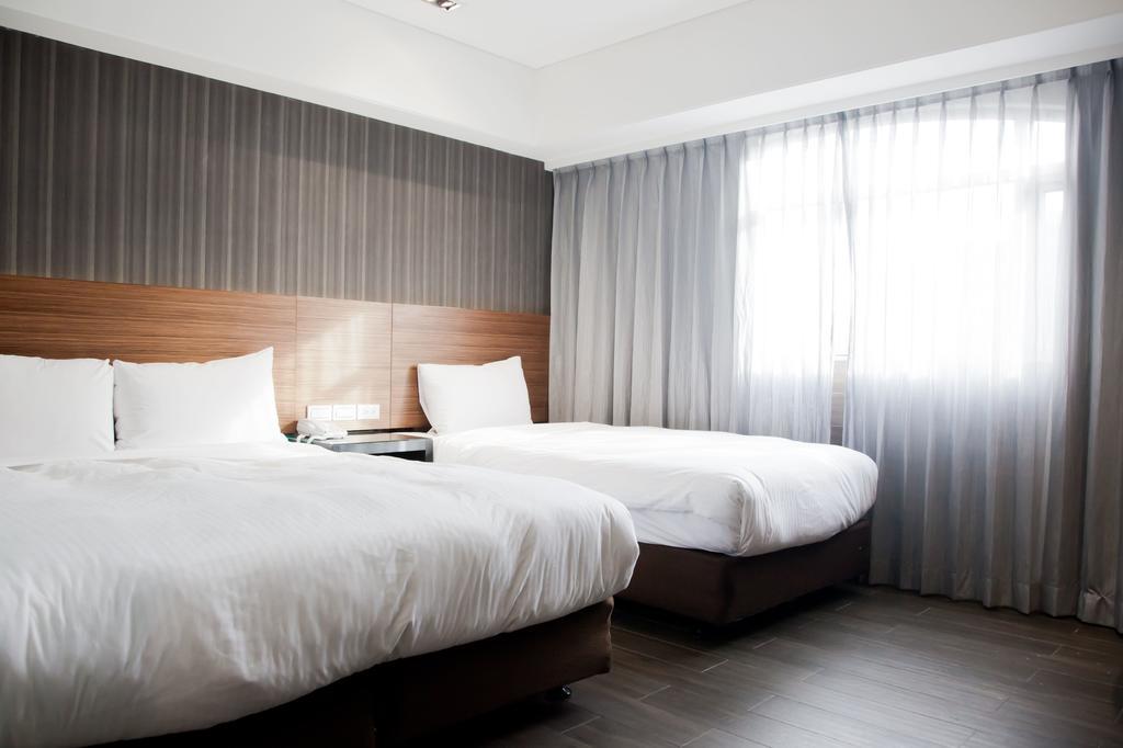 Kdm Hotel Тайпей Екстериор снимка