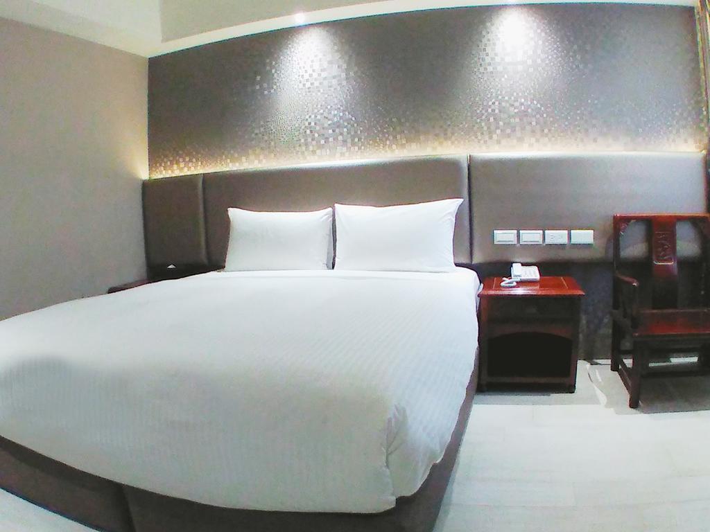 Kdm Hotel Тайпей Екстериор снимка