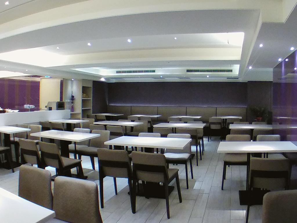 Kdm Hotel Тайпей Екстериор снимка